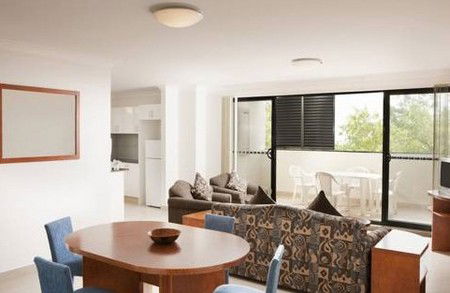 Pacific International Apts Bankstown - Accommodation Burleigh 4