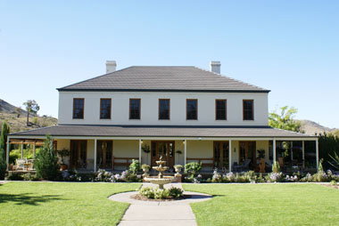 Macgregor ACT Accommodation Burleigh