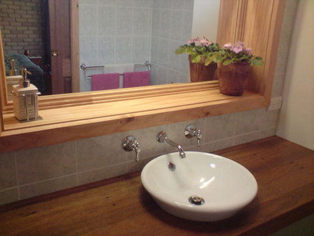 Riverview Homestead - Accommodation Burleigh 2