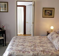 Addlestone House BB - Accommodation Burleigh