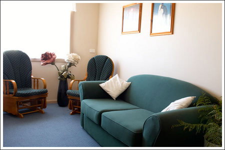 Amos House  & Swansea  Villas - Accommodation Burleigh 1