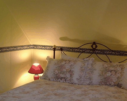 Hamilton TAS Accommodation Burleigh
