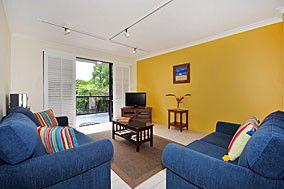 Absolute Bliss - Accommodation Burleigh 4