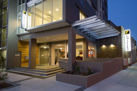 Chifley Apartments Newcastle - Accommodation Burleigh 1