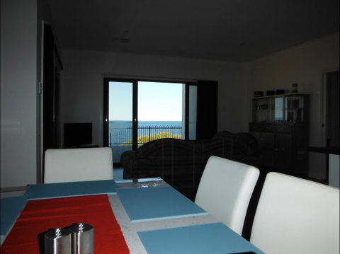 Coastal Getaway - Accommodation Burleigh 1