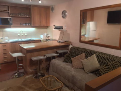 Kilimanjaro Alpine Apartments - Accommodation Burleigh 4
