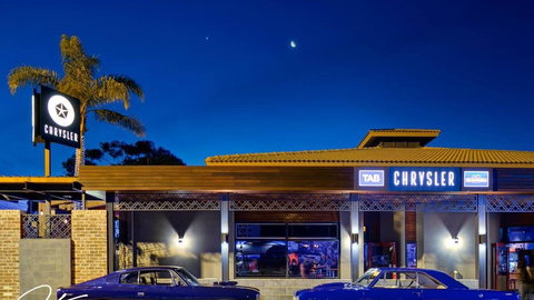 Tonsley Hotel - Accommodation Burleigh 5