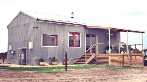 Redwing Barn Farmstay - Accommodation Burleigh 0