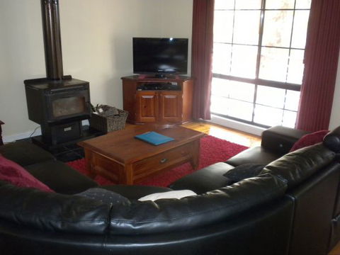 Gang Gang Villas - Accommodation Burleigh 6