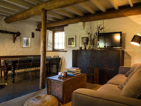 Farm Pod At Twamley Farm - Accommodation Burleigh 4