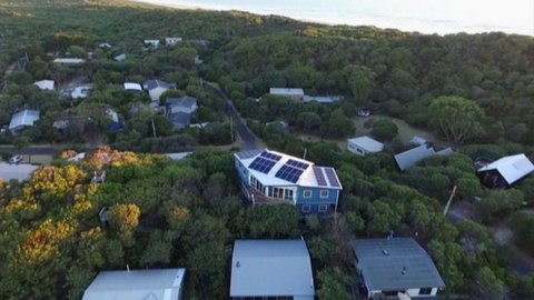 Sandy Point Beach Escape - Accommodation Burleigh 8