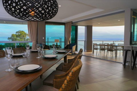 Aqua Aqua Luxury Penthouses - Accommodation Burleigh 0