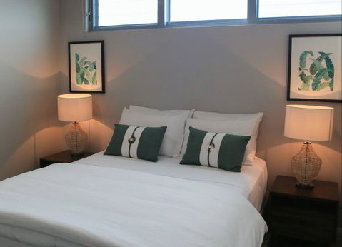 Aqua Aqua Luxury Penthouses - Accommodation Burleigh 5