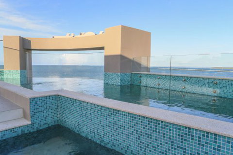 Aqua Aqua Luxury Penthouses - Accommodation Burleigh 8