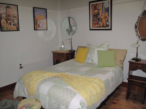 B&B Wodonga - Art Deco Accommodation - Accommodation Burleigh 3