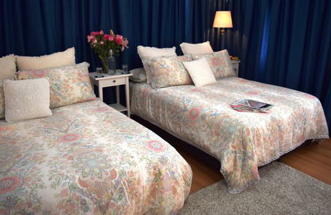Cutmore Cottages Bed And Breakfast - Accommodation Burleigh 4