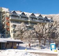 Falls Creek Country Club - Accommodation Burleigh