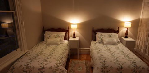 Fairbank House - Accommodation Burleigh 6