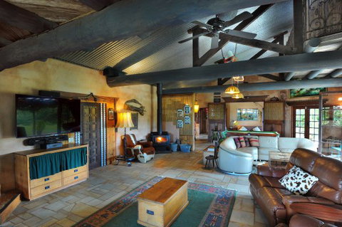 Indigal Hacienda Grande - Accommodation Burleigh 8