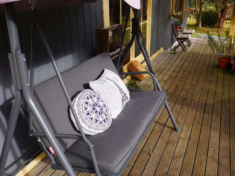 La Perrie Chalet Bed And Breakfast - Accommodation Burleigh 8
