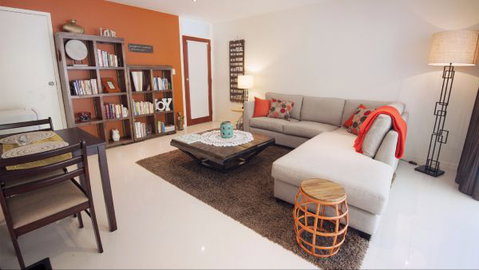 Lake View Elizabeth Beach - Accommodation Burleigh 1
