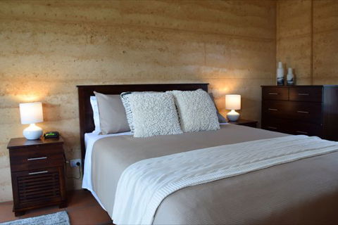 Muntiri Lodge Eco Retreat - Accommodation Burleigh 5