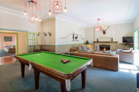 Oscar's On The Yarra - Accommodation Burleigh 4