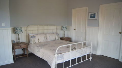 Shearer's Hill - Luxury Farm Stay - Accommodation Burleigh 4