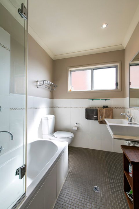 Snow Fall Lodge At Falls Creek - Accommodation Burleigh 5