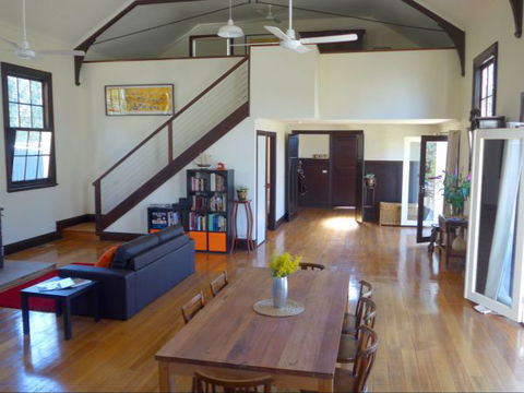 The Scout Hall - Accommodation Burleigh 1