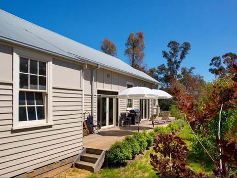 The Scout Hall - Accommodation Burleigh 6
