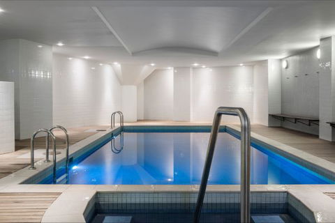 Trumper Loft - Accommodation Burleigh 6