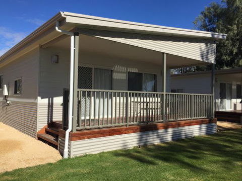 Waikerie Holiday Park - Accommodation Burleigh 0