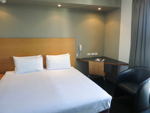 Arts Hotel Sydney - Accommodation Burleigh 1