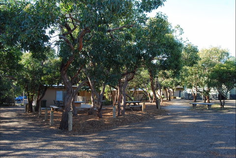 Burnside Camp - Accommodation Burleigh 5