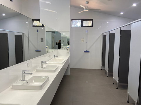 Ceduna Foreshore Caravan Park - Accommodation Burleigh 5