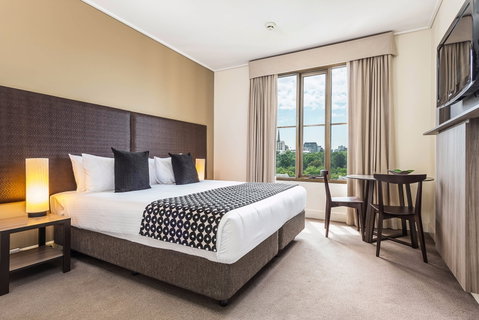 Mantra On Jolimont - Accommodation Burleigh 4