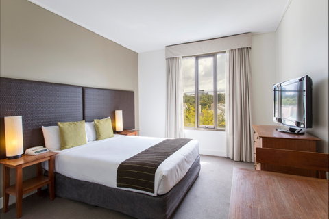 Mantra On Jolimont - Accommodation Burleigh 6
