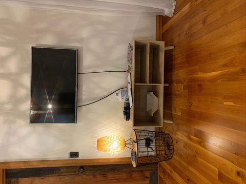 Mannaburne Cabin - Accommodation Burleigh 5