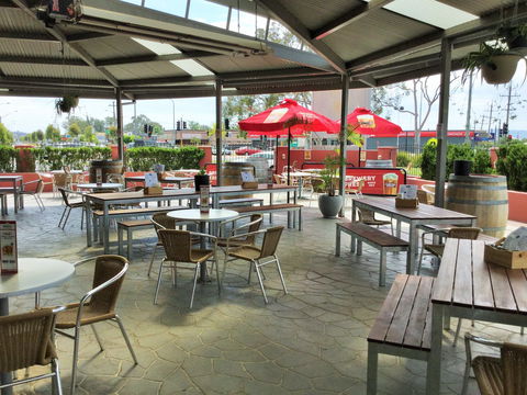 Northside Hotel - Accommodation Burleigh 2