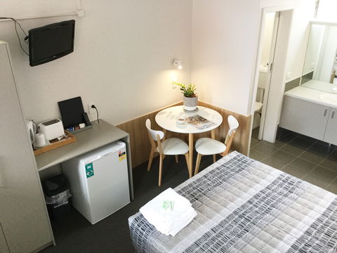 Northside Hotel - Accommodation Burleigh 7