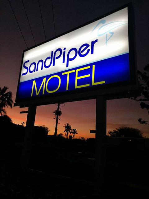 Sandpiper Motel - Accommodation Burleigh 2