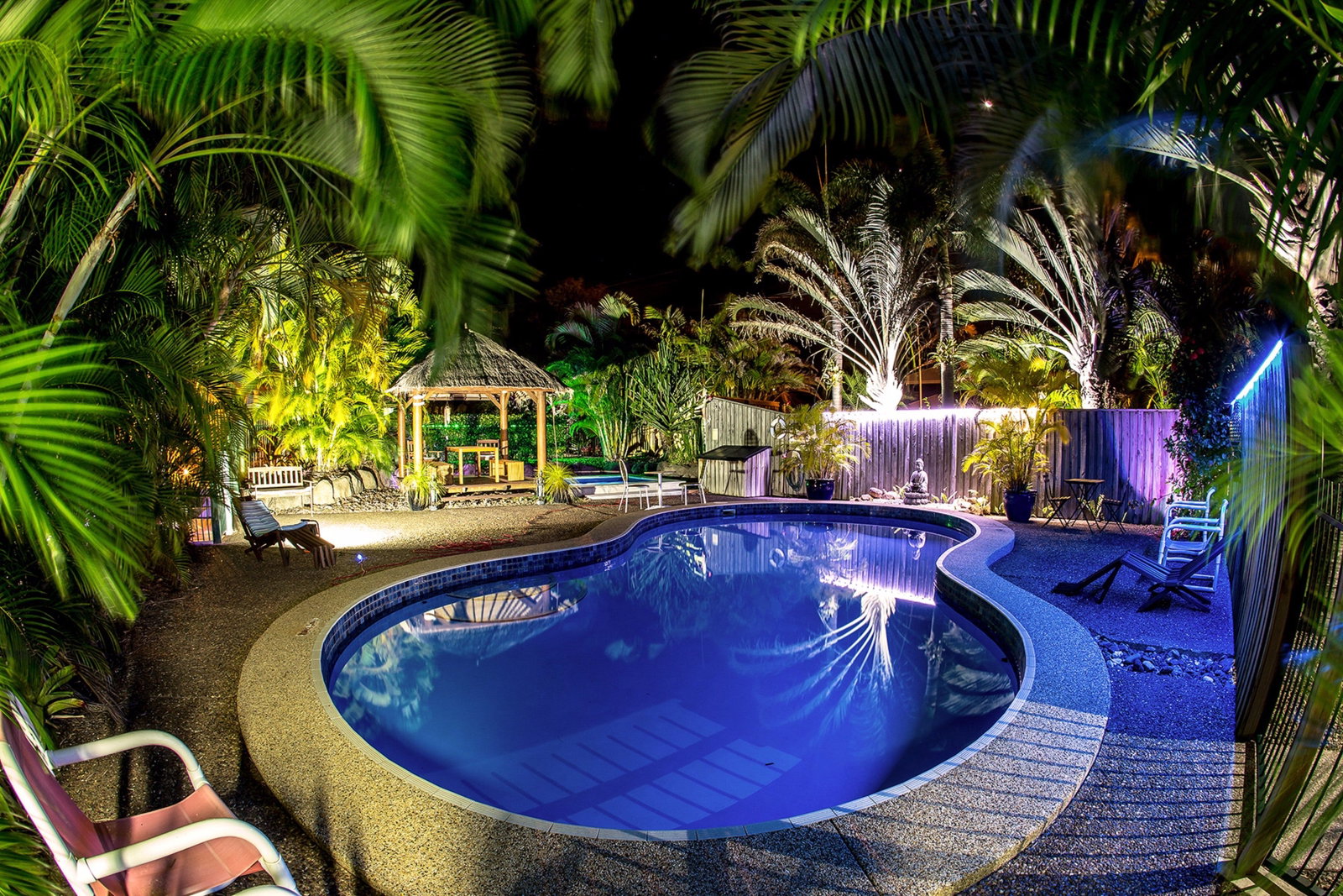 Dundowran QLD Accommodation Burleigh