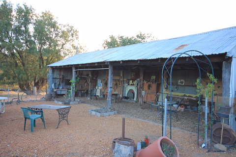 Rostrata Country House - Accommodation Burleigh 8