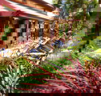 The Creek Cottage - Accommodation Burleigh