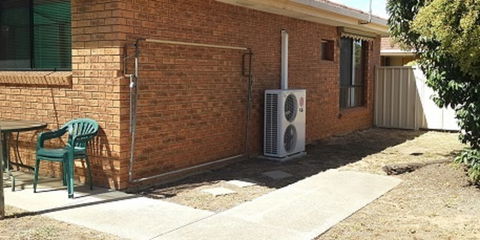 The Coop - Accommodation Burleigh 2