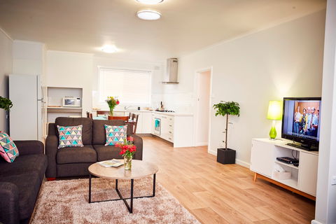 Wattle Grove Motel And Villa - Accommodation Burleigh 4