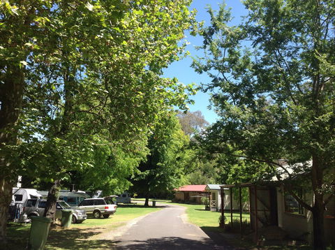 Yackandandah Holiday Park - Accommodation Burleigh 0