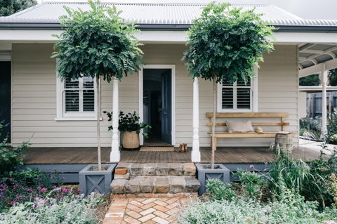 Acre Of Roses - Accommodation Burleigh 1