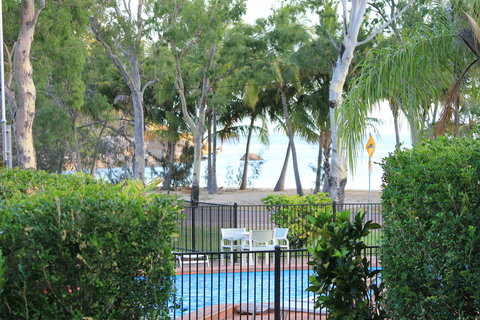 Arcadia Village Motel - Accommodation Burleigh 0